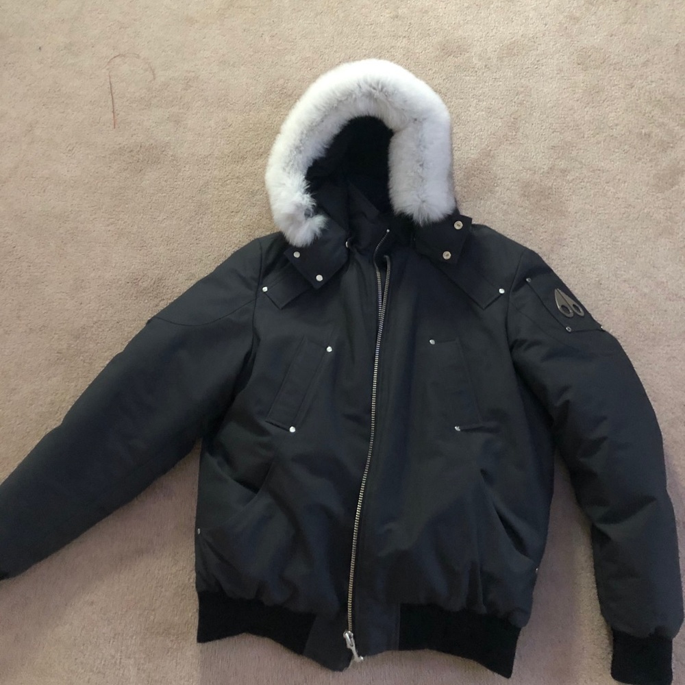 Dark grey moose knuckle bomber